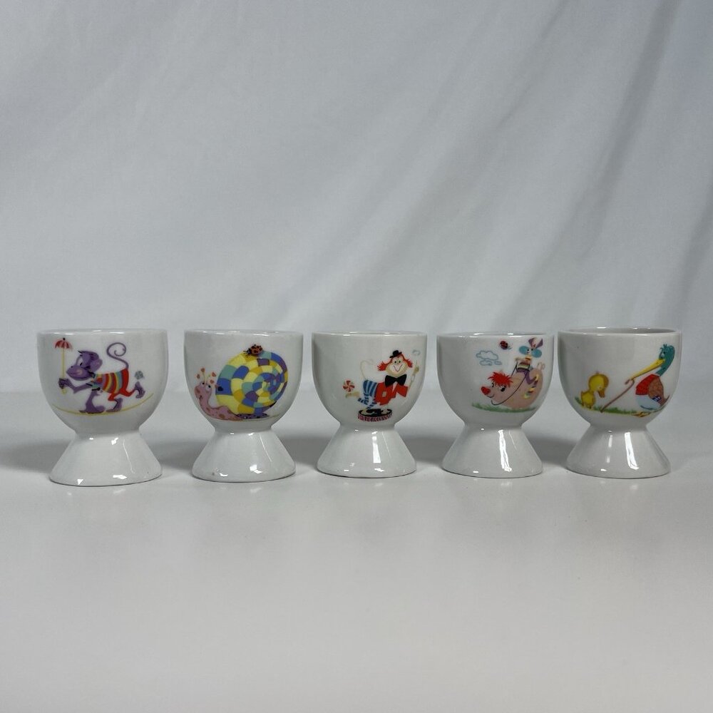 Vintage Ceramic Egg Cups – Set of 5 – Whimsical Cartoon Designs – Collectible Ki